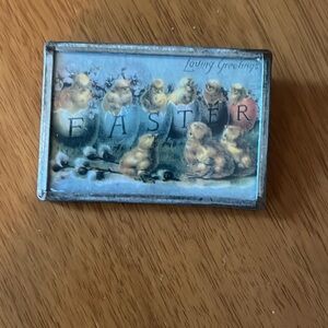 Adorable Easter Lapel Pin Vintage Looking Chicks Spring Brooch New!